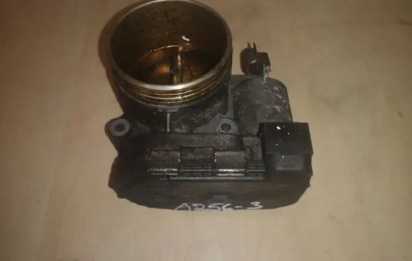 Volvo XC90 Throttle valve 30711554 A2563