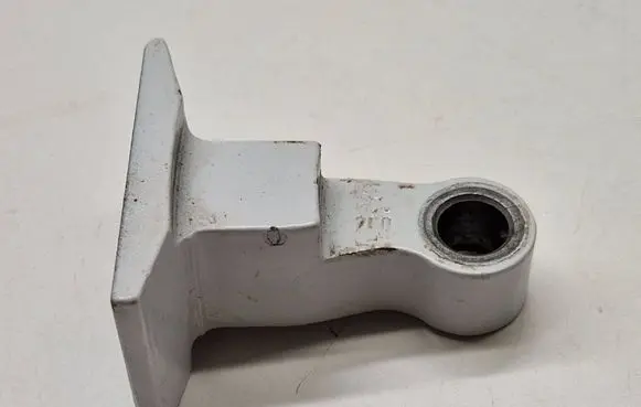 BMW 3 G20 G21 Rear door lower hinge 7246061