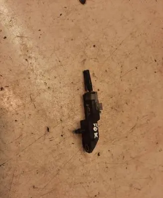 Ford Focus Air pressure sensor 9639027480 0798005602