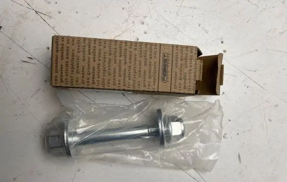 Land Rover Range Rover Sport L494 Rear suspension camber bolt LR037704 2929004KIT