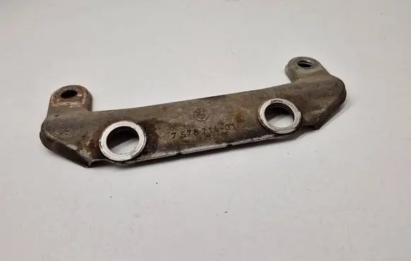 BMW 5 F10 F11 Muffler mount bracket/holder 7578214