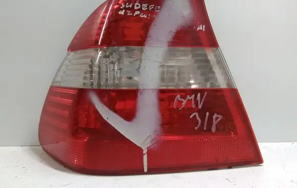 BMW 3 E46 Rear/tail lights 388013