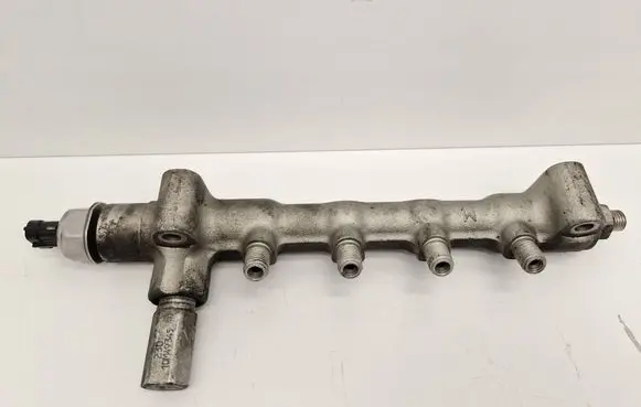 Opel Meriva B Fuel main line pipe 55PP0501 10246726016
