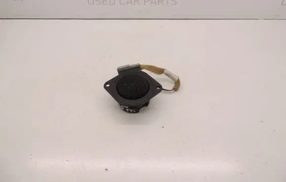 Volvo C70 High frequency speaker in the rear doors 30679339