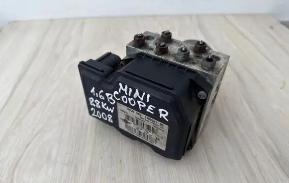 Mini One - Cooper Coupe R56 ABS Pump 6790381 15803819 54085306D