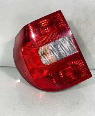 Skoda Yeti (5L) Rear/tail lights 5l0945095 5l0945111