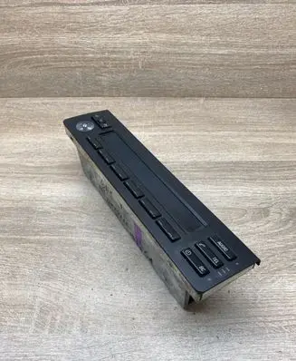 BMW 5 E39 Radio/CD/DVD/GPS head unit 8384929