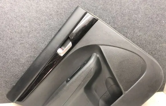 KIA Sorento Rear door card panel trim 935802P000VA 20120926 833012P500VA