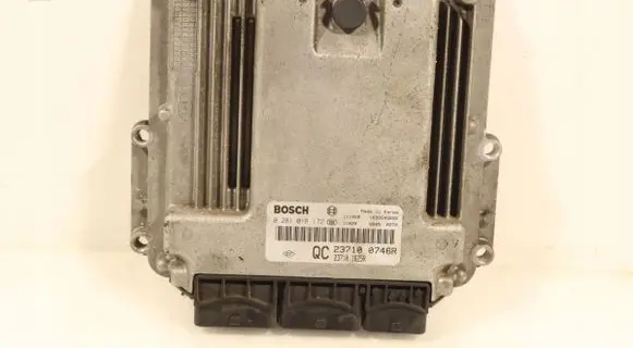 Renault Koleos I Engine control unit/module ECU 0281018172