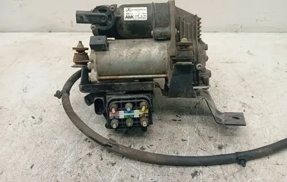 Mercedes-Benz GL X166 Air suspension compressor/pump A1663200204 839240