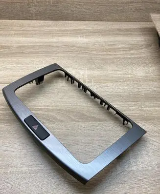 Volkswagen PASSAT B7 Dashboard trim 3AA858069F