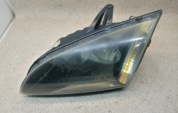Ford Focus Headlight/headlamp 4M5113K060BA