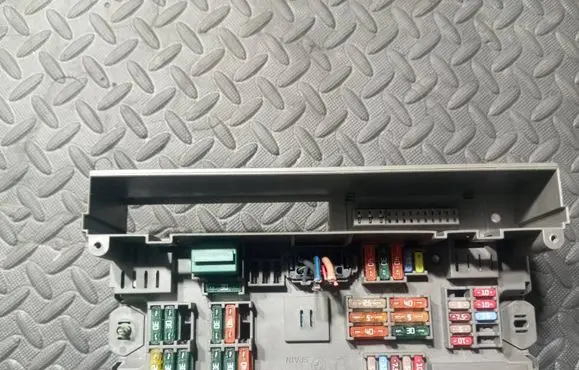 BMW X5 E70 Fuse box set B010110100 75564401