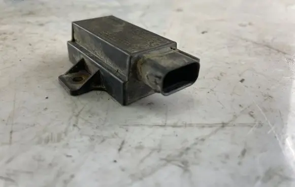 Jeep Grand Cherokee (WK) Tire pressure sensor 56044729ac 5wy7557