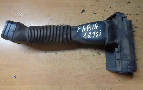 Skoda Fabia Mk2 (5J) Air intake hose/pipe 1T0805971