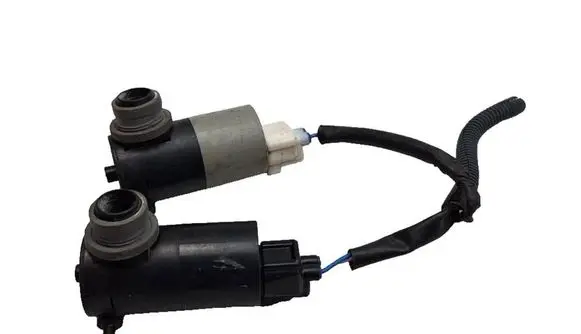 Toyota Auris 150 Windscreen/windshield washer pump 070408A 070328A