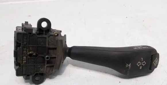 BMW 3 E46 Indicator stalk 8363668