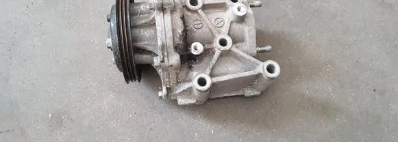 Mitsubishi Outlander Water pump
