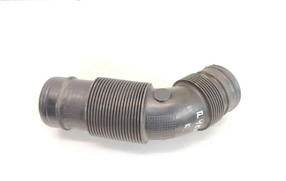 Audi Q7 4L Air intake duct part 7L8128684