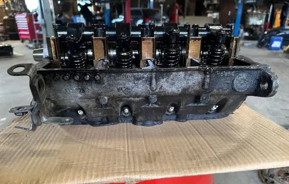Volkswagen Caddy Engine head 038103373R