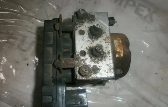 Mazda 626 ABS Pump 4360813