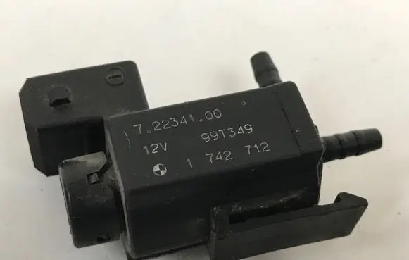 BMW 1 E81 E87 Turbo solenoid valve 1742712 72234100 99T349