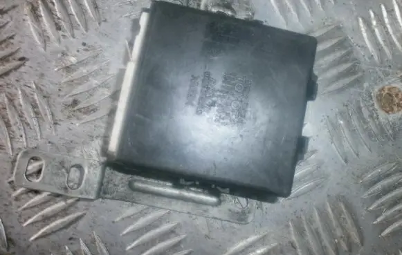 Lexus RX 300 Other control units/modules 8922448010