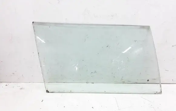 Jeep Cherokee Rear side window