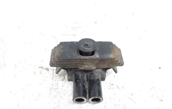 Lexus RX III Rear differential/diff mount bracket 