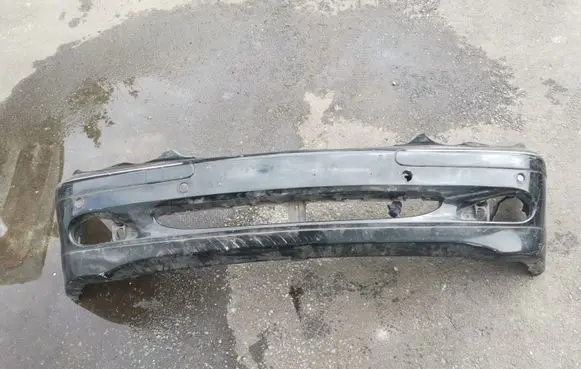 Mercedes-Benz C W203 Front bumper