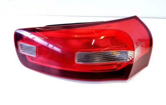 Rear/tail lights