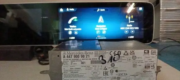 Mercedes-Benz Vito Viano W447 Radio/CD/DVD/GPS head unit A4479009821