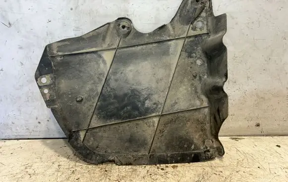Volkswagen Golf V Rear underbody cover/under tray 1K5825215C