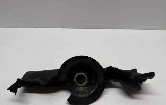 BMW 1 F20 F21 Engine compartment rubber 18068510