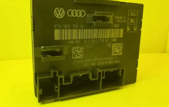 Audi A5 Sportback 8TA Door control unit/module 8T0959795N 8T0959795B 260810004