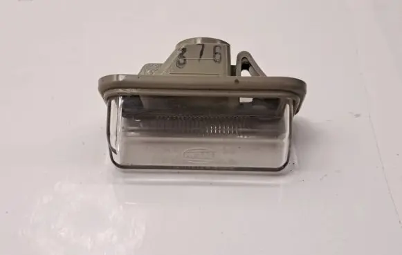 Toyota Avensis T250 Number plate light 8127005042