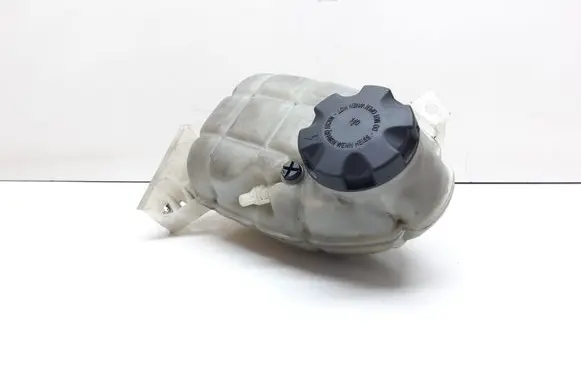 BMW 3 F30 F35 F31 Coolant expansion tank/reservoir 7609468 17137609468