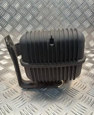 Audi A6 S6 C6 4F Vacuum air tank 8E0129955 8E0145832N