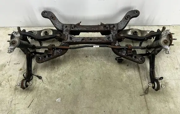 Opel Insignia A Rear axle beam 0817R