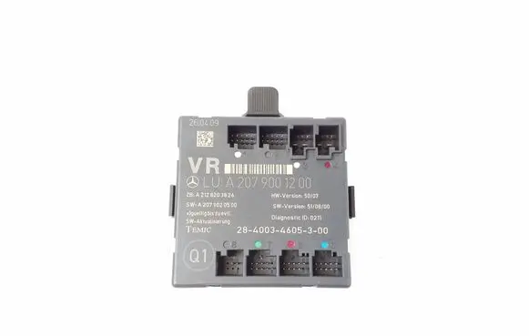 Mercedes-Benz E C207 W207 Door control unit/module A2079001200