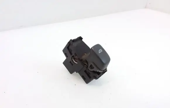 Volvo V70 Electric window control switch 9472275