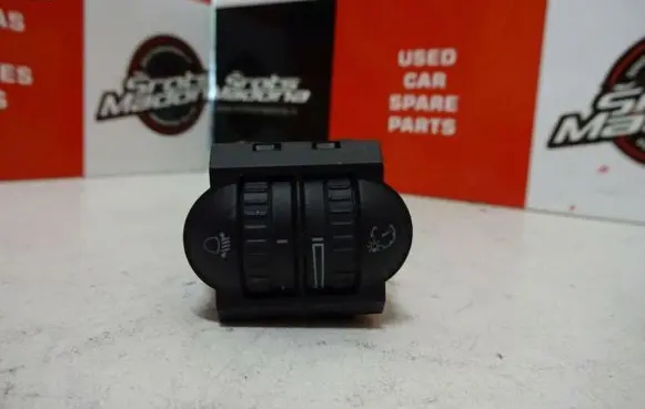 Volkswagen Jetta V Headlight level height control switch 1K0941333A