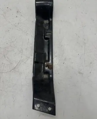 Porsche Macan (95B) Other under body part 8R0825001C