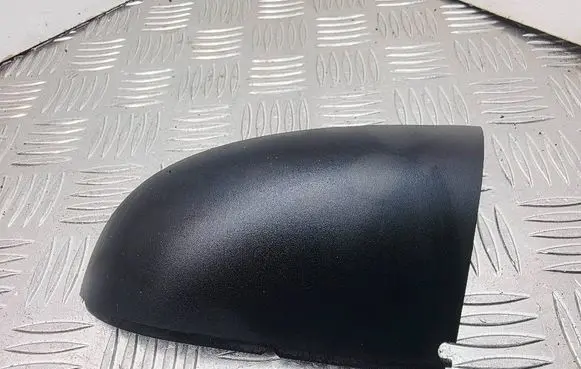 Nissan Qashqai Plastic wing mirror trim cover 20803052