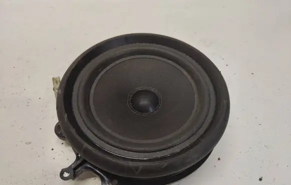 Audi A4 S4 B6 8E 8H Front door speaker 8E0035411