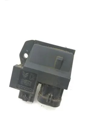 Peugeot 3008 I Coolant fan relay 966355888002