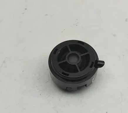Porsche Cayenne (9Y0 9Y3) Panel speaker 95C035411A