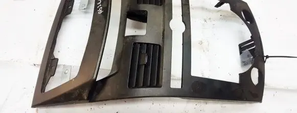SsangYong Rexton Dash center air vent grill 7652008B00 76520-08B00