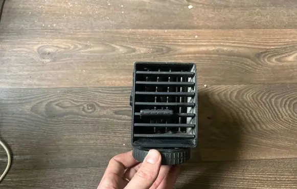 Volkswagen Transporter - Caravelle T5 Dash center air vent grill 7H0815705A 2994413810