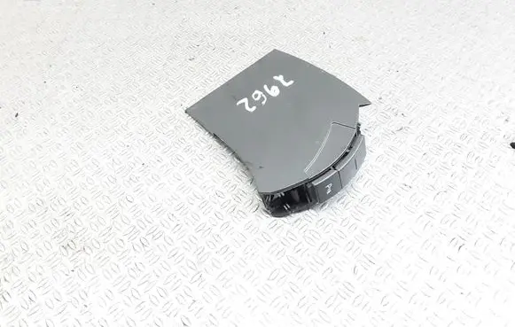 Volkswagen Phaeton Parking (PDC) sensor switch 3D1959672D